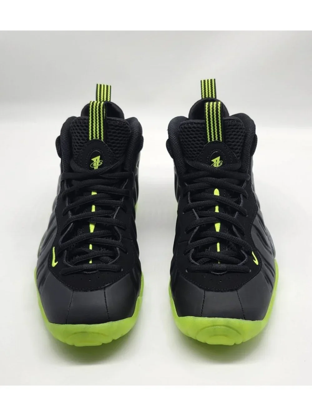 Nike great shipped coolness